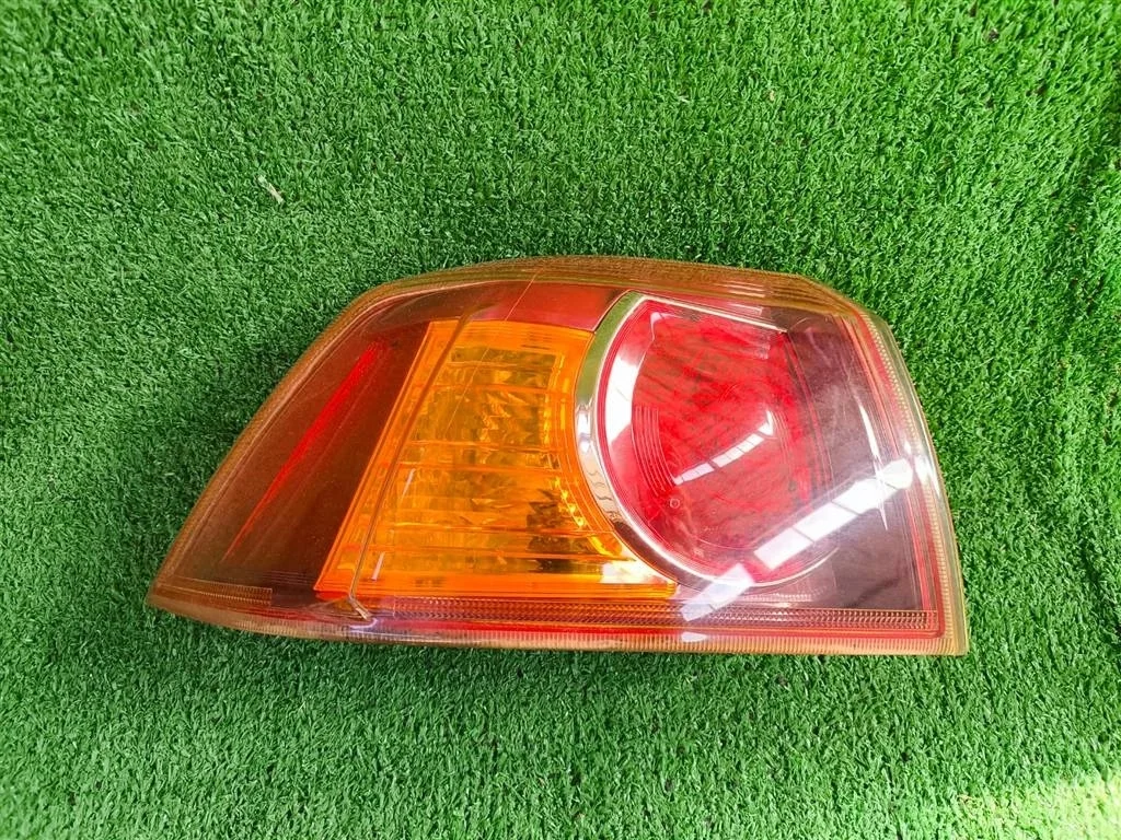 Б.у. фонарь наружный MITSUBISHI LANCER CY4A MITSUBISHI LANCER CY4A