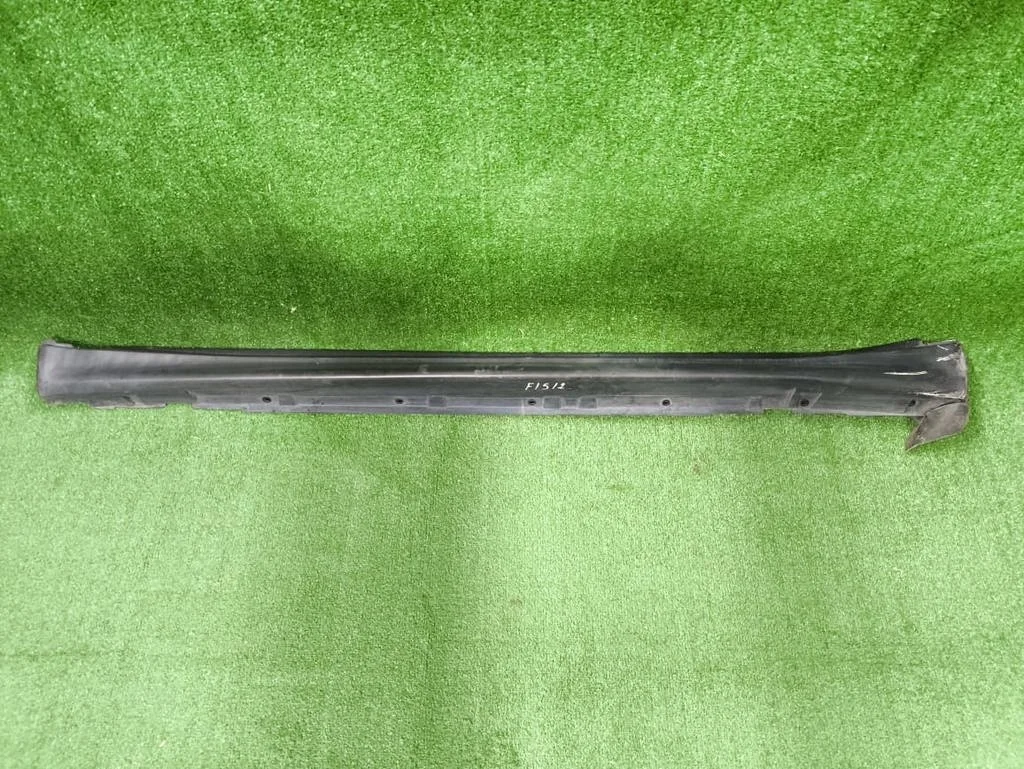 Б.у. порог пластиковый NISSAN JUKE F15E NISSAN JUKE F15E