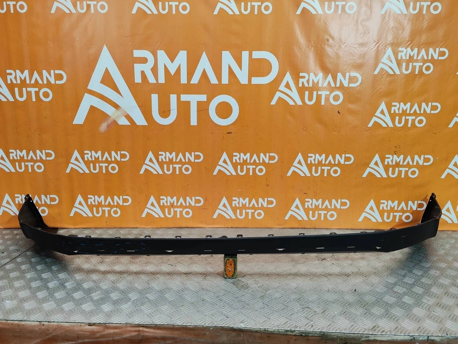 Юбка бампера Toyota RAV4 2015-2019 CA40