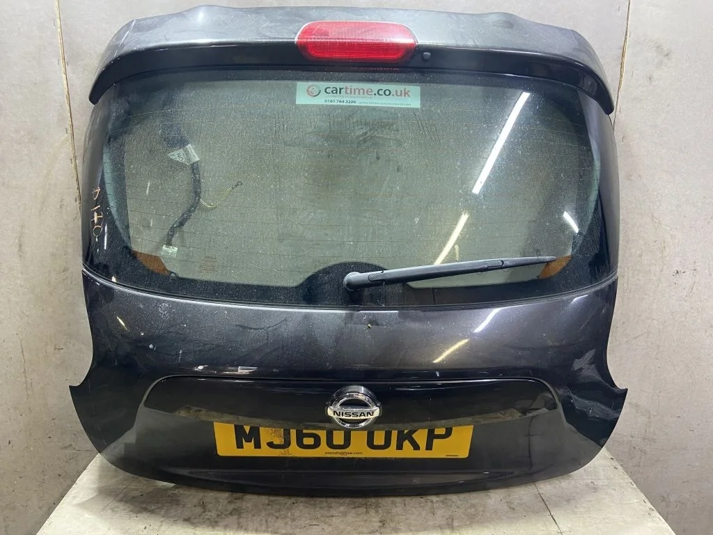 Дверь багажника Nissan Juke F15 Жук Ф15 107