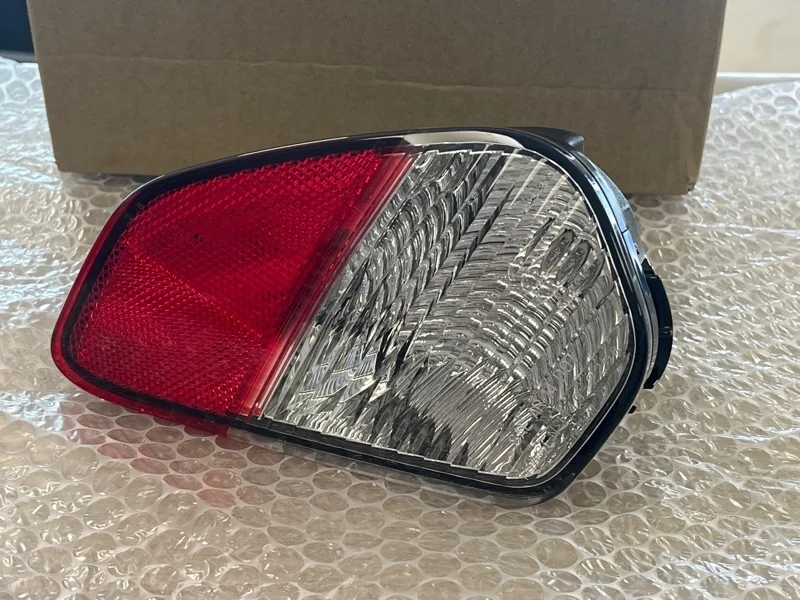 Фонарь в бампер MITSUBISHI OUTLANDER 3 2015 2016 2017 2018 2019 2020 2021 GF