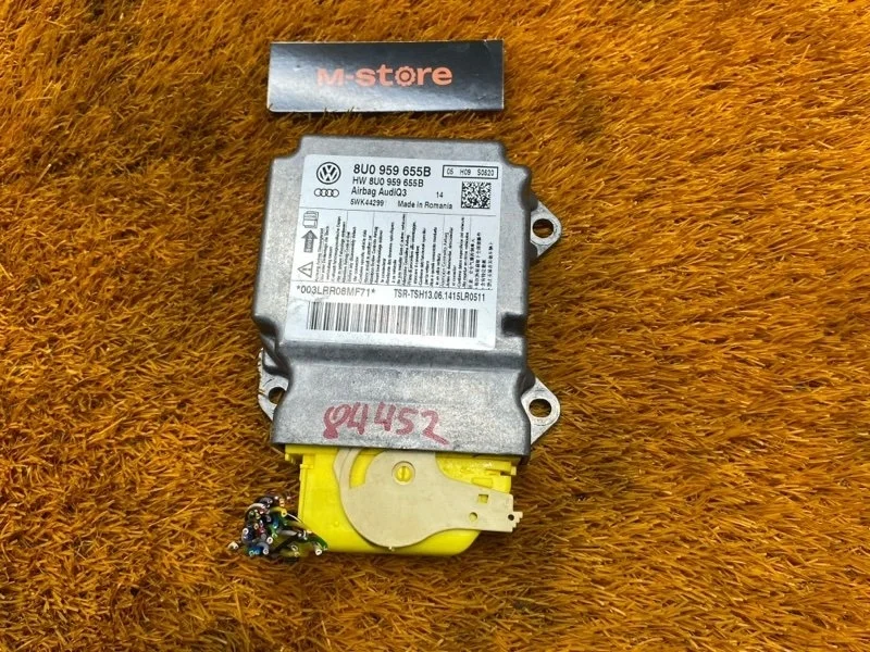 Блок управления airbag Audi Q3 2014 8U