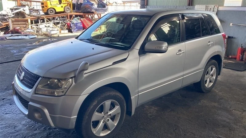 Дверь SUZUKI ESCUDO 2008 TDA4W