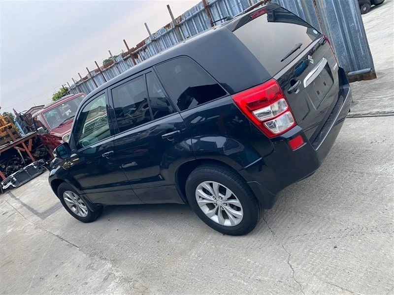 Дверь SUZUKI ESCUDO 2013 TDA4W