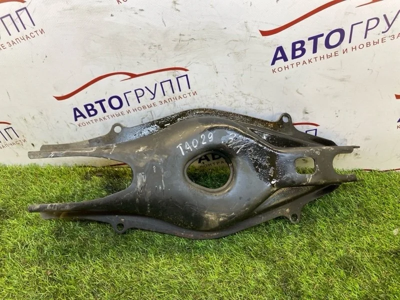 Рычаг MB CLS550 2012 C218 W218