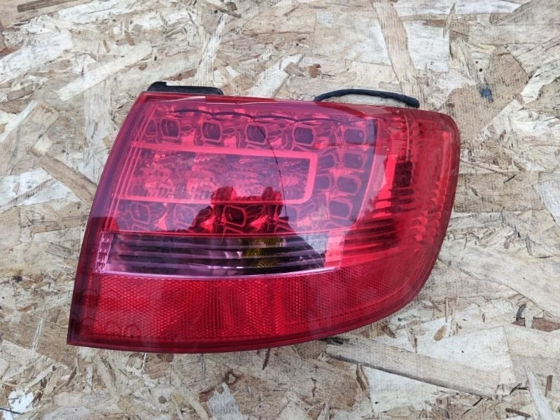 Фонарь Audi A6 2004-2008 C6 универсал