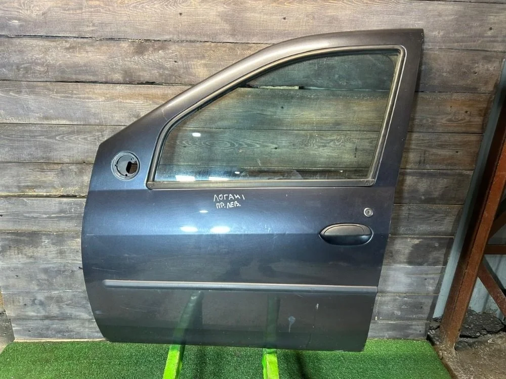 Дверь передняя левая Renault Logan I
