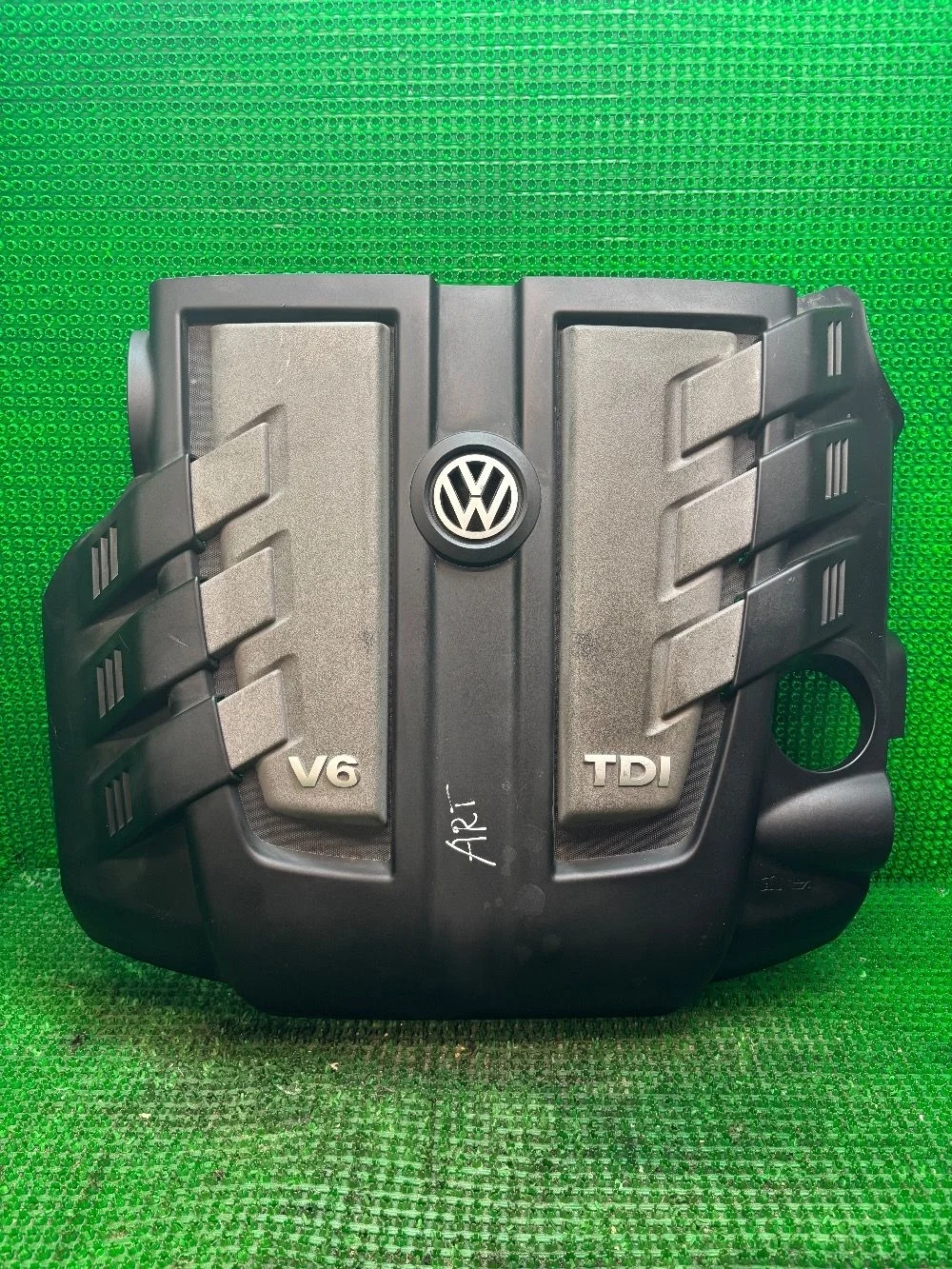 Крышка 059103925CA VW Touareg 2 3.0 TDI Touareg II (2010—2014) В наличии