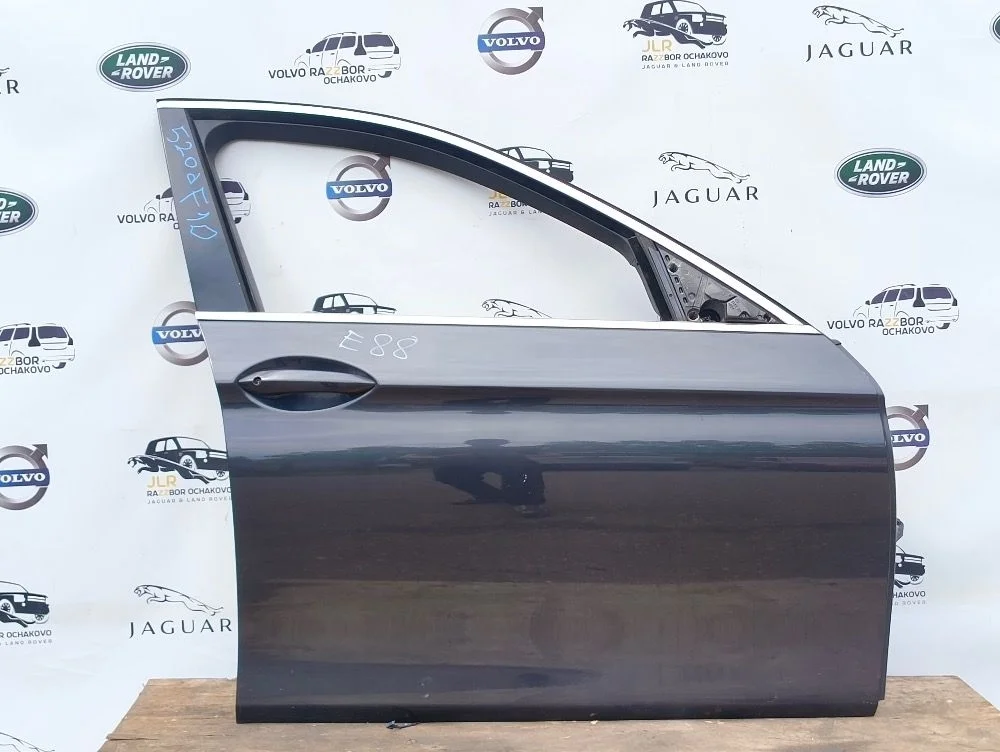 Дверь передняя правая BMW 5-Series F10 F11 5 серия F10/F11 (2009—2013)