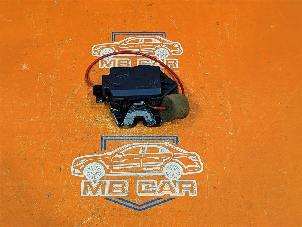 Замок багажника Mercedes-Benz