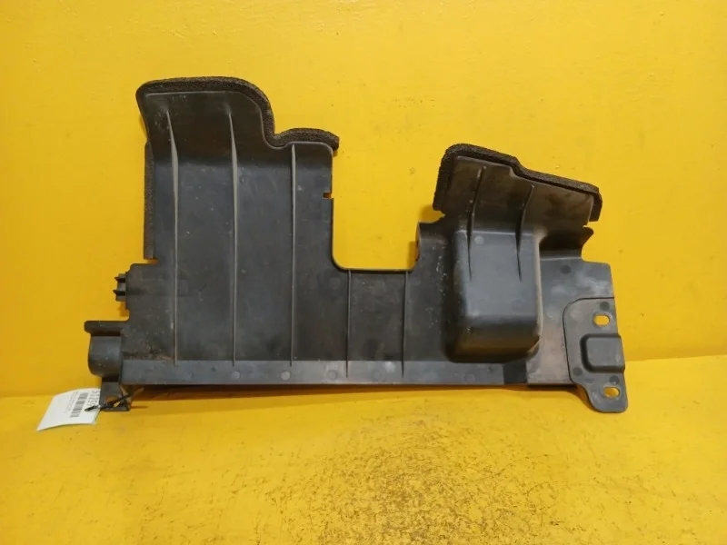 Дефлектор радиатора Nissan Qashqai J10 2006-2014