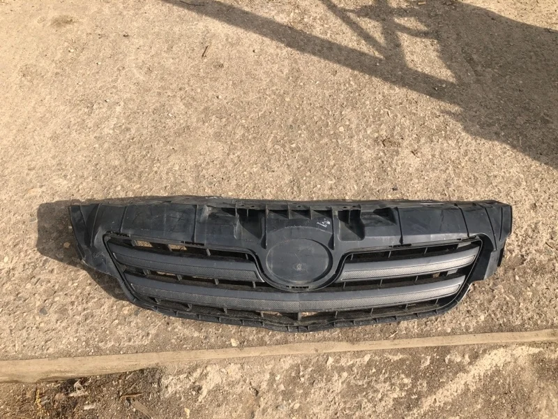 Решетка радиатора Toyota Corolla 2006-2009 150