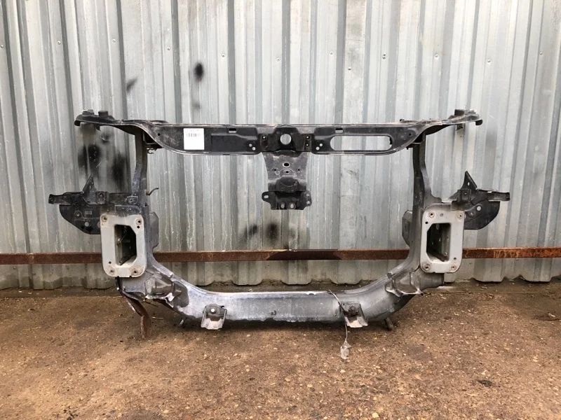 Панель передняя Mitsubishi Outlander XL 2007-2009