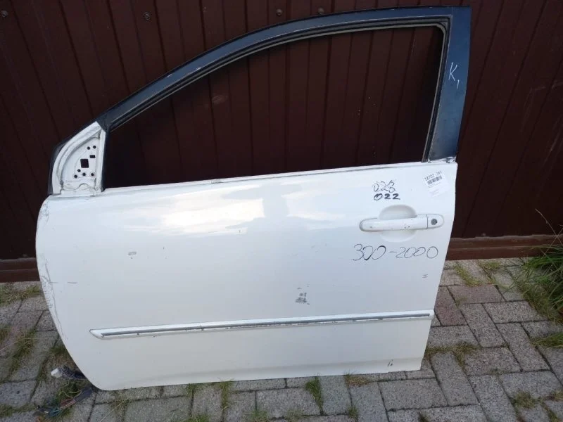 Дверь Toyota Corolla 2006-2012 150