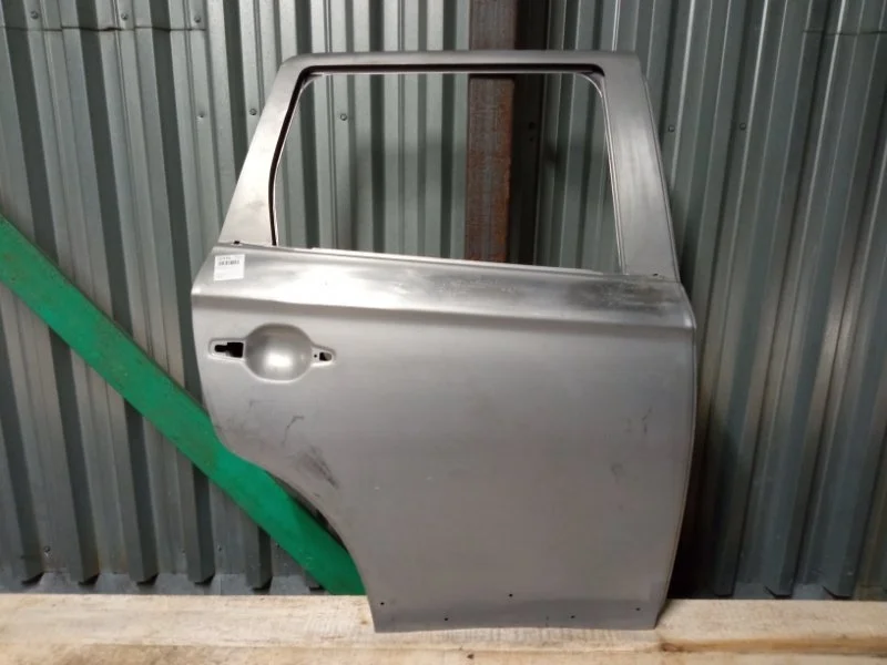 Дверь Mitsubishi Outlander 3 2015-2021 5730B558, задняя правая