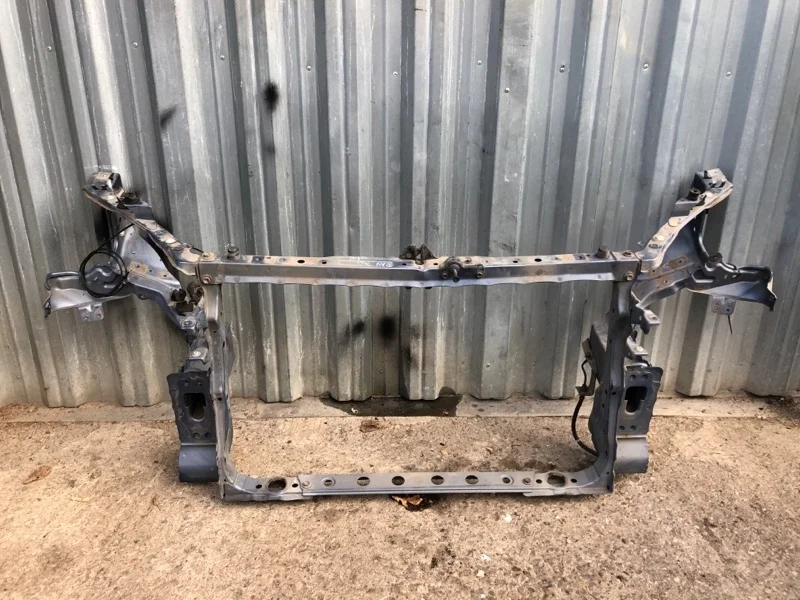 Панель передняя Toyota RAV4 2006-2012 30