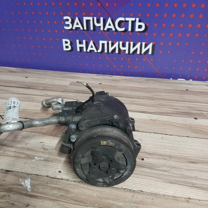 Компрессор кондиционера Honda CR-V 2 2001-2006