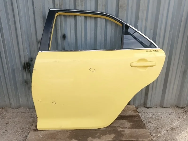 Дверь Toyota Camry 2012-2017 50 55