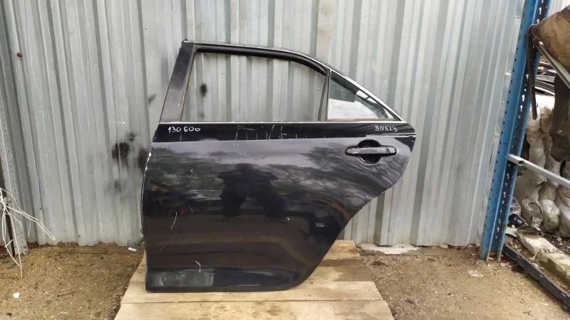 Дверь Toyota Camry 2012-2017 50 55