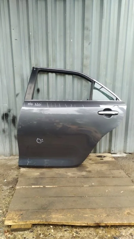 Дверь Toyota Camry 2012-2017 50 55