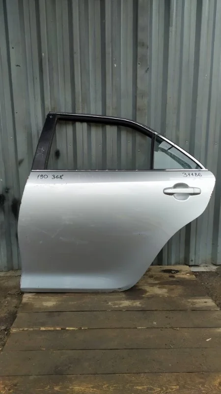 Дверь Toyota Camry 2012-2017 50 55