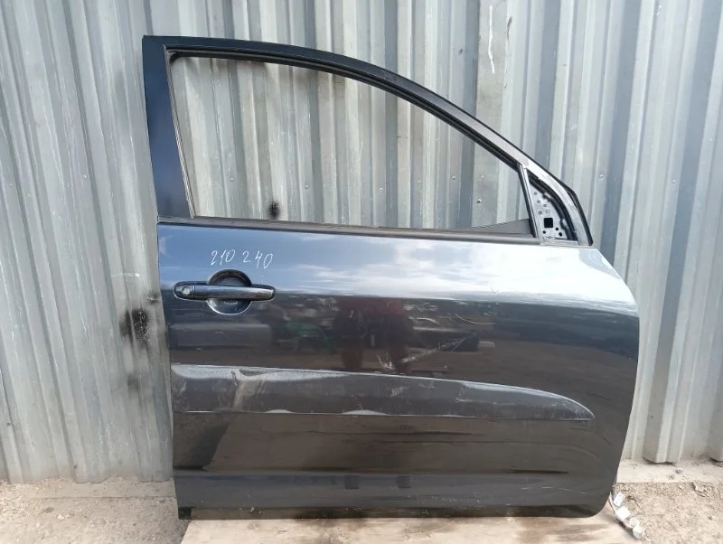 Дверь Toyota RAV4 2006-2012 30