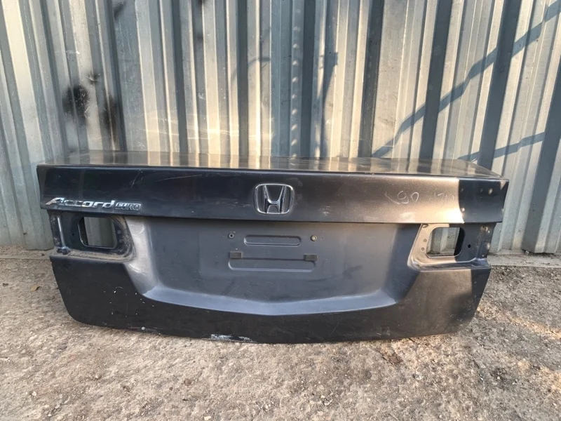 Крышка багажника Honda Accord 8 2008-2012