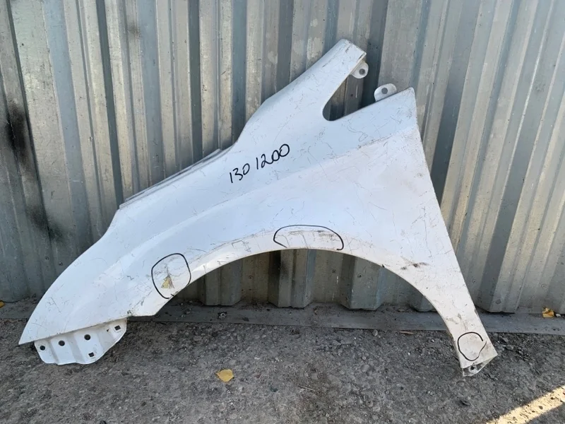Крыло Toyota Avensis 3 2008-2015 T270