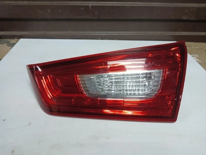 Фонарь Mitsubishi ASX 2010-2020