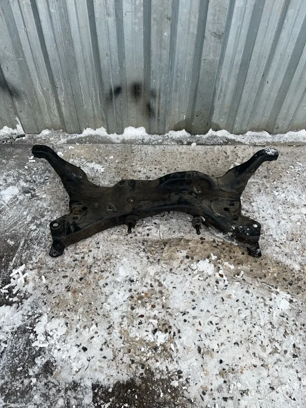 Подрамник Mitsubishi Lancer 9 2001-2008 CS3A/CS3W