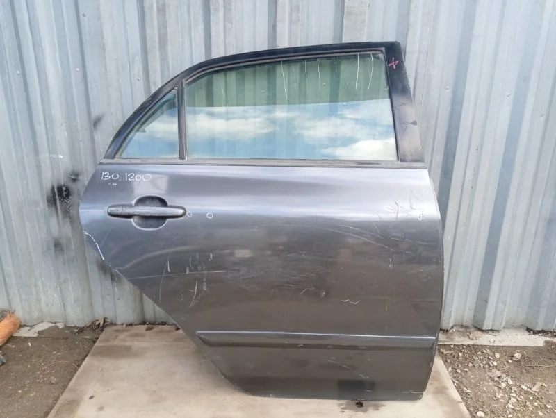 Дверь Toyota Corolla 2006-2012 150