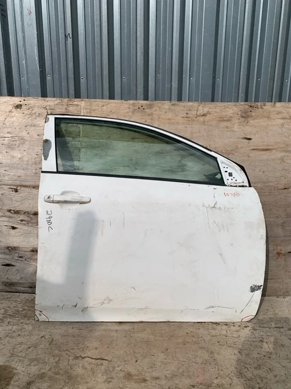 Дверь Toyota Corolla 2006-2012 150