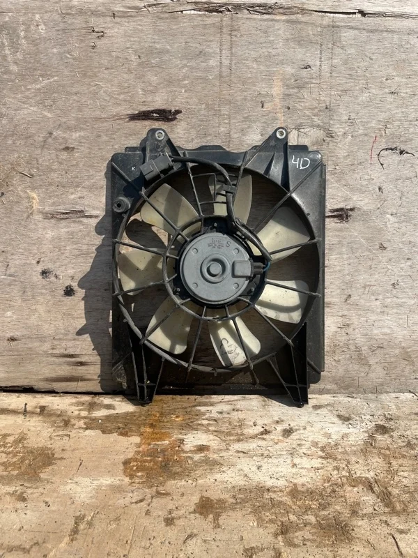 Диффузор вентилятора кондиционера Honda Civic 8 2006-2011 38615RRAA01 4D LDA