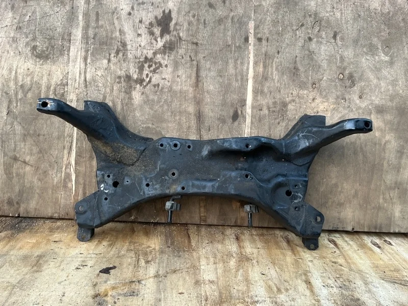 Подрамник Mitsubishi Lancer 9 2001-2008 CS3A/CS3W