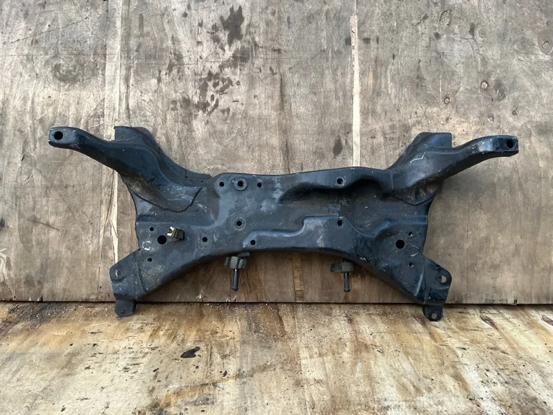 Подрамник Mitsubishi Lancer 9 2001-2008 CS3A/CS3W