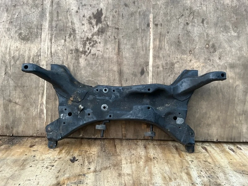 Подрамник Mitsubishi Lancer 9 2001-2008 CS3A/CS3W