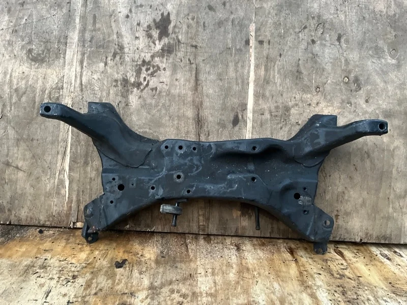 Подрамник Mitsubishi Lancer 9 2001-2008 CS3A/CS3W