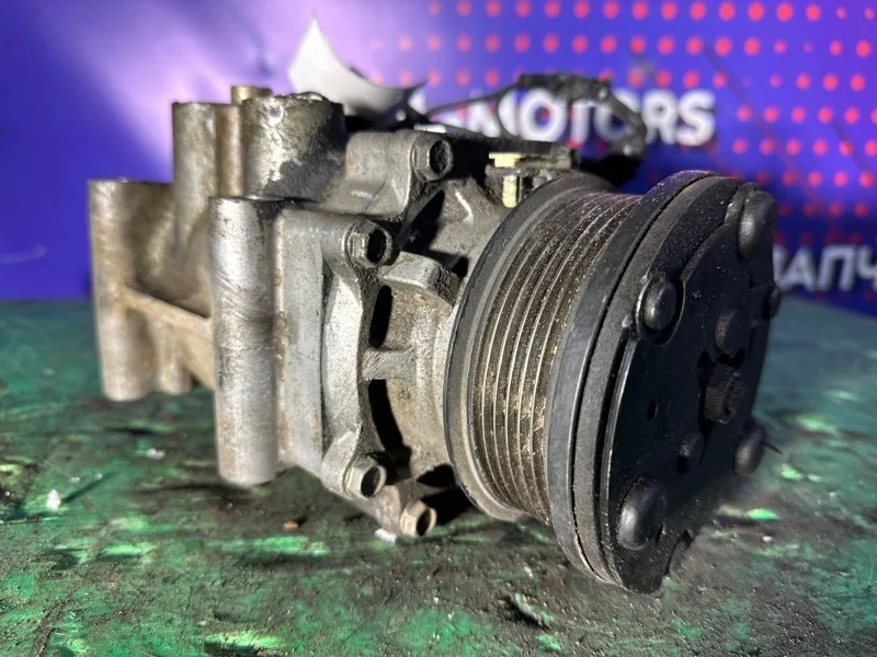 Компрессор кондиционера Ford Focus 1998-2004