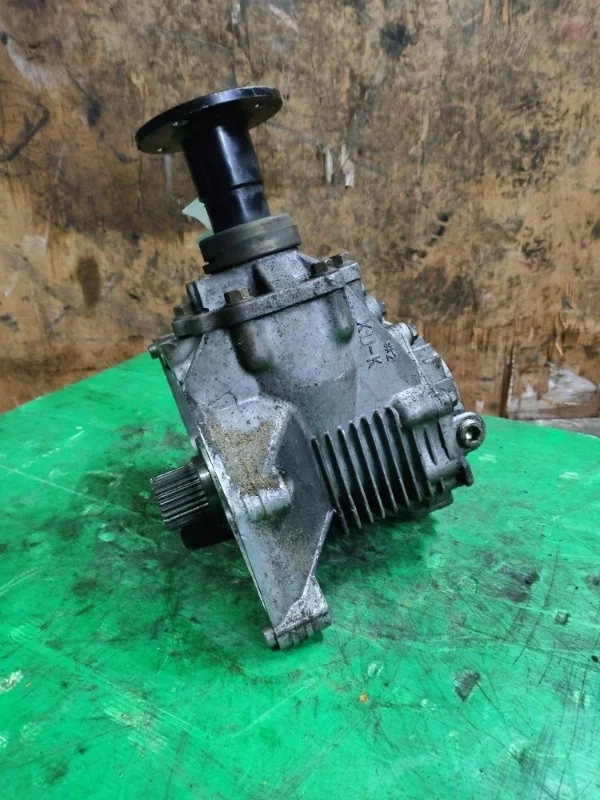Раздатка Nissan X-Trail 2001-2006 331008H500 QR25DE