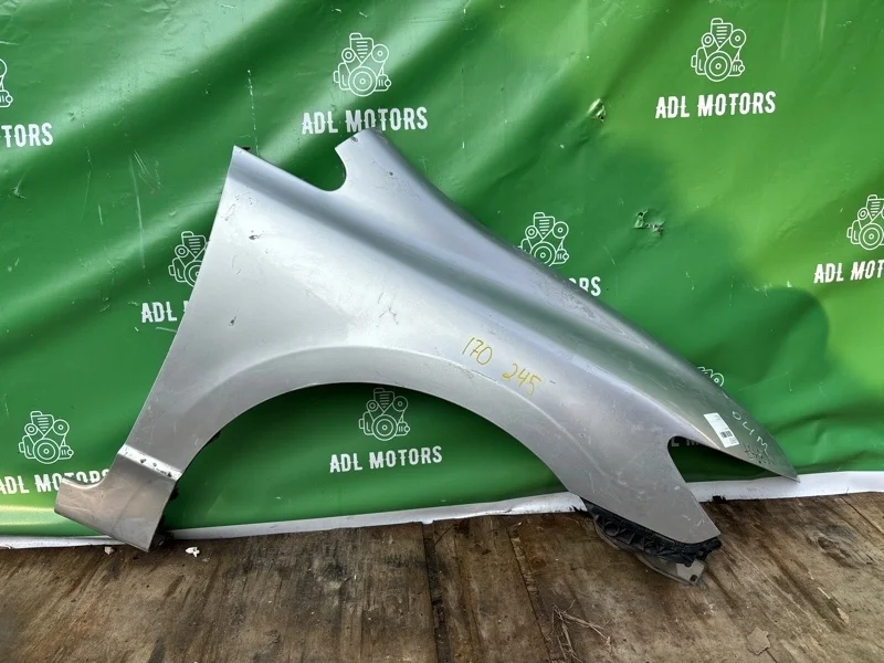 Крыло Honda Civic 8 2006-2011 4D