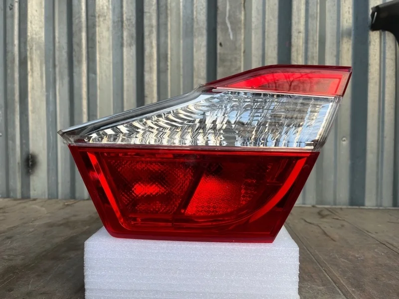 Фонарь Toyota Camry 2011-2014 50