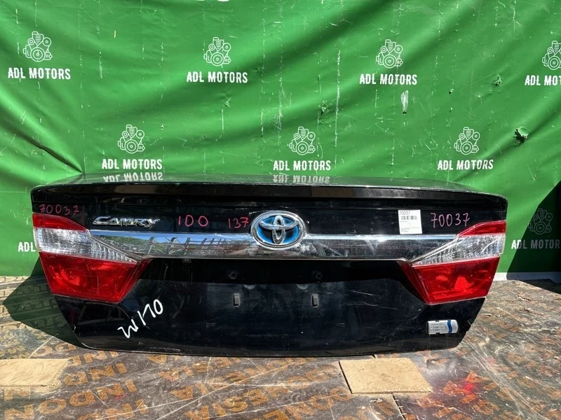 Крышка багажника Toyota Camry 2012-2017 50 55