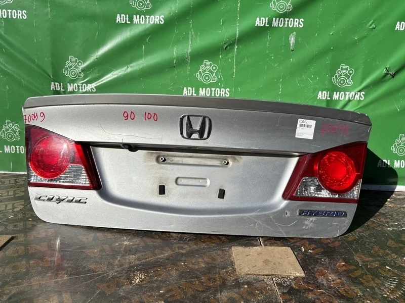 Крышка багажника Honda Civic 8 2009-2011 4D