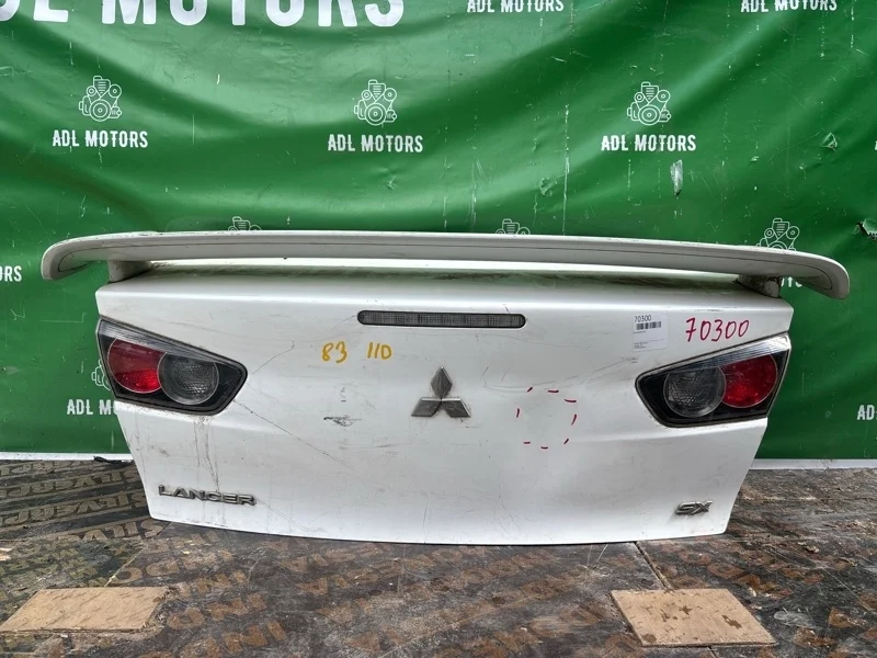 Крышка багажника Mitsubishi Lancer 10 2007-2017