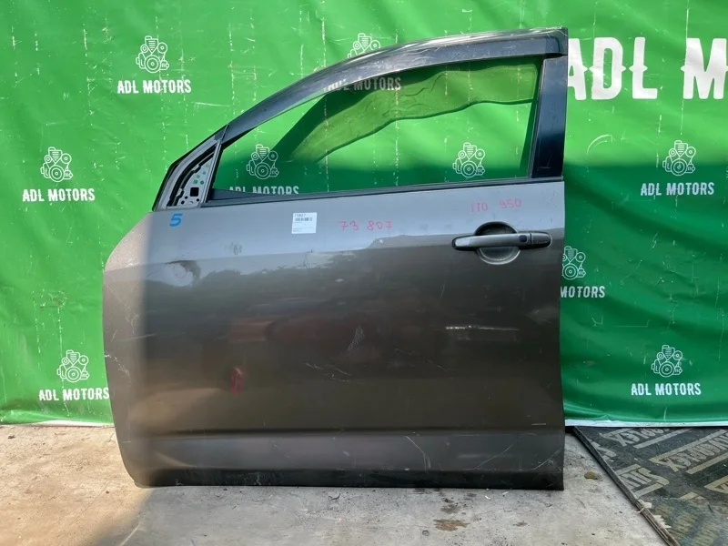 Дверь Toyota RAV4 2006-2012 30
