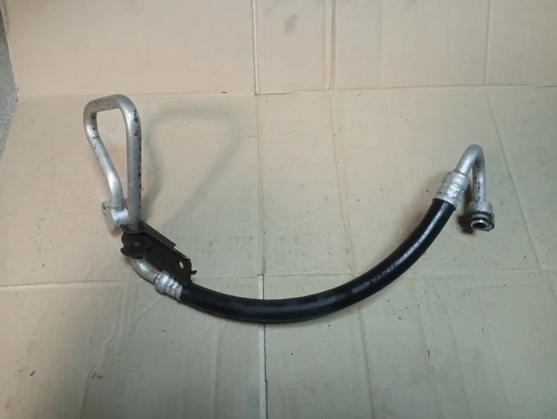 Трубка кондиционера Honda Civic 8 2006-2011 4D