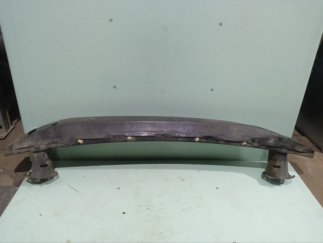 Усилитель бампера Honda Civic 8 2006-2011 4D