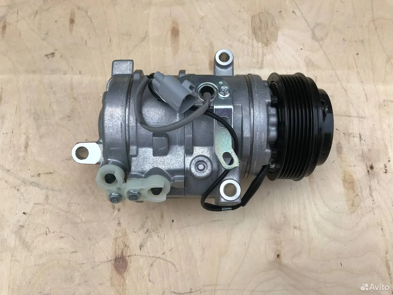 Компрессор кондиционера toyota land cruiser j200