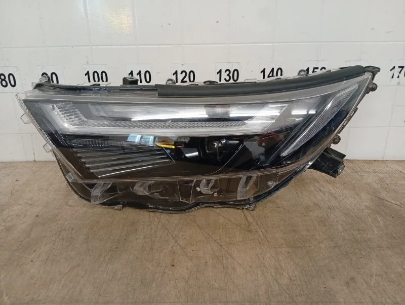 Фара светодиодная TOYOTA RAV 4 2018 2019 2020 2021 2022 2023 2024