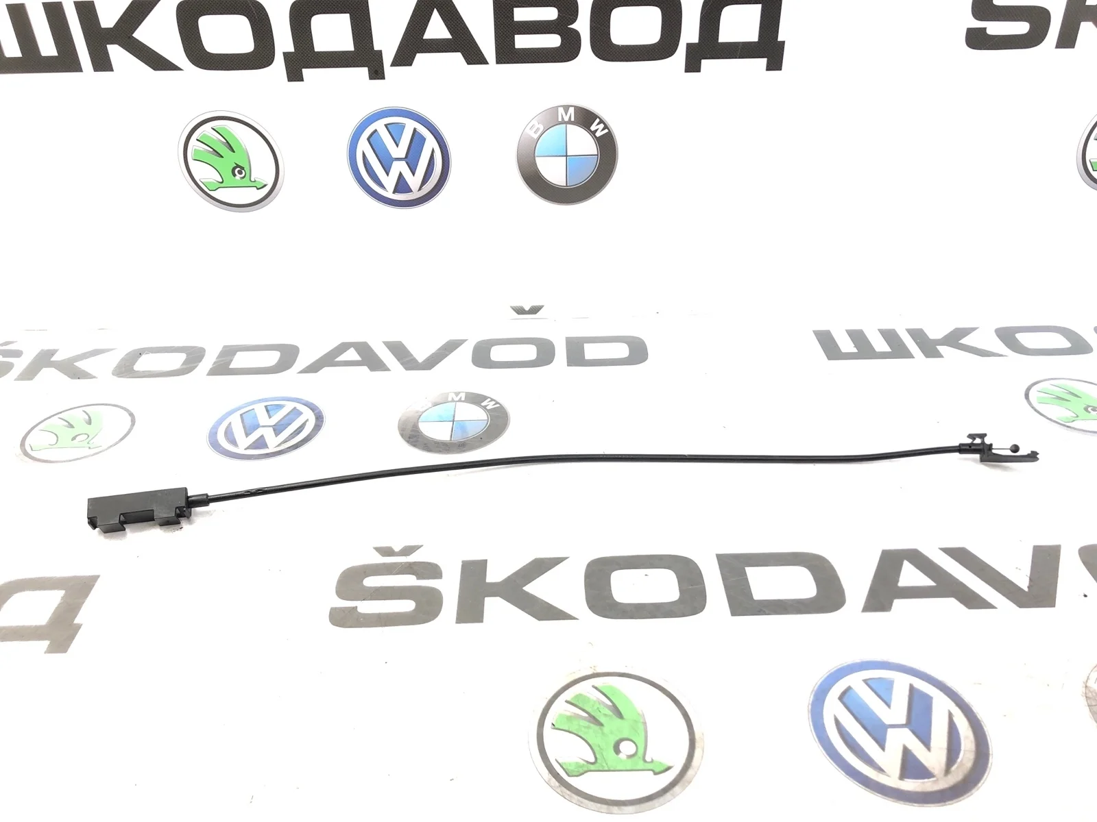 Трос замка капота Skoda Octavia 2015 5E0823531A A7 (5E) 2.0 CKFC